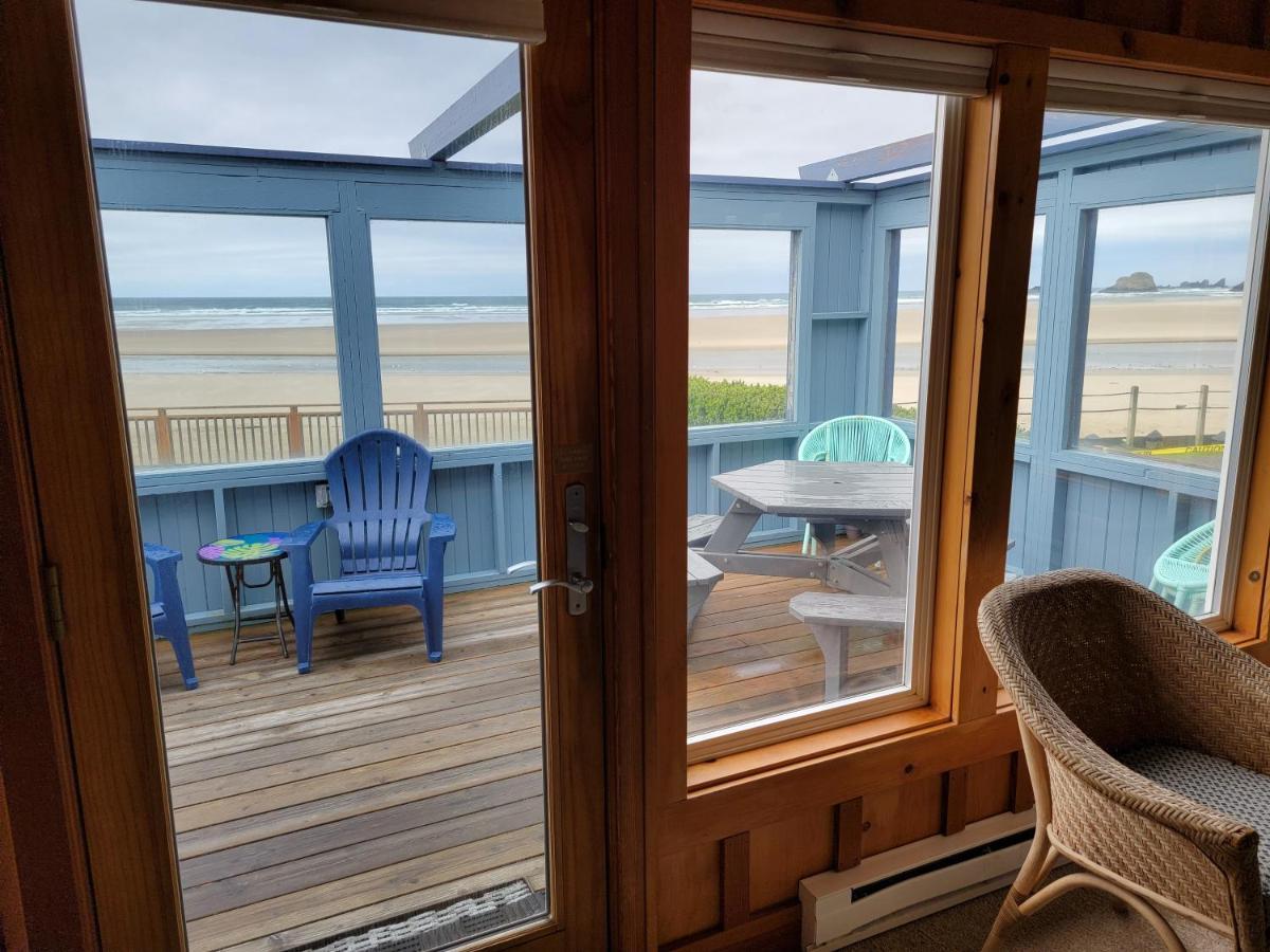 The Waves Hotel Cannon Beach Exterior photo
